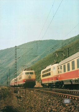 Historisches Bild - 1979- Zwei Intercitys begegnen sich