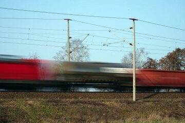 Bewegte Eisenbahn südlich von Berlin