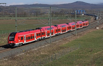 Desiro HC für den "Franken-Thüringen-Express"- hier: Baureihe ET 4462 auf der SFS VDE 8.