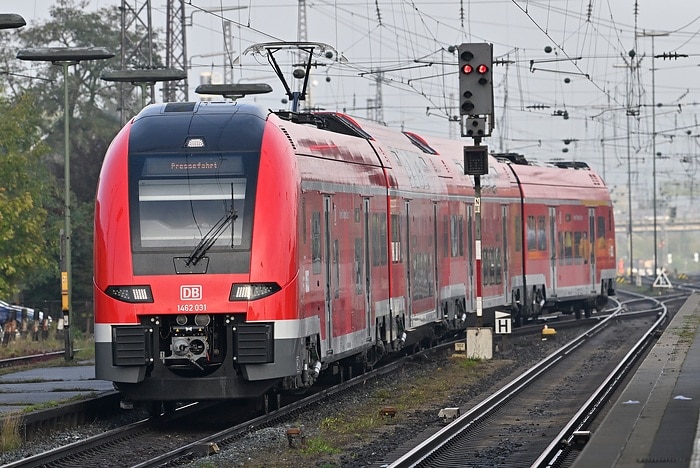 DB245538 Der Desiro HC als "Franken-Thüringen Express"